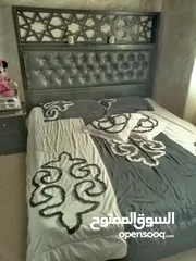  1 غرفة نوم مستعمله بحاجه لاصيانه اشي بسيط مثل مفصلات التخت بس الغرفه ممتازه مع الفرشه التخت
