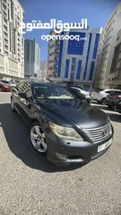  1 لكزس LS460