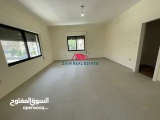  5 شقة / للايجار / شبه لم تسكن / خلدا / 200 متر