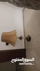  3 تيبل لامب كلاسيكي للبيع  بحاله الجديد اللون بيج غامق كريستال
