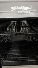  7 BOSCH Dishwasher use it a little bit works perfectly fine. Comes with soap.