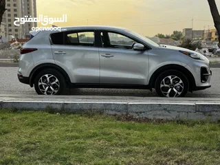  6 Kia sportage