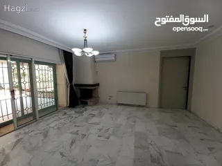  8 شقة غير مفروشة للإيجار 355م2 ( Property 17358 ) سنوي فقط