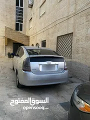  3 تويوتا بريوس للبيع موديل 2008