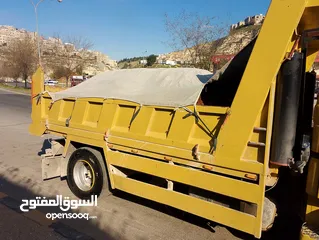  5 قلاب 5 متر لنقل مواد البناء والطمم خدمة 24 ساعه