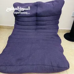  3 Soft and comfortable bean bag chair