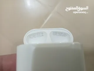  4 سماعات ابل البطارية ضعيفة Apple AirPods 2