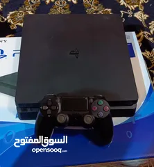  3 Play station 4 slim