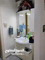  8 شقة أرضية مفروشة فاخرة للبيع في دير غبار قرب جونيا ودوار الهاشميين 191م مع ترس وحديقة 35م بسعر مغري