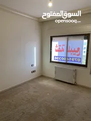  9 شقه ارضيه بخلدا للبيع
