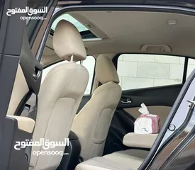  12 مازدا 2019 زوم 3  وارد وصيانه وكاله فحص فل فتحه