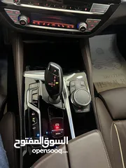  17 BMW 530e 2022 iPerformance plug in hybrid M  kit