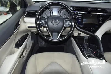  16 Toyota Camry SE ( 2019 Model ) in White Color GCC Specs