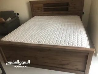  2 Bed with matress king size for sale