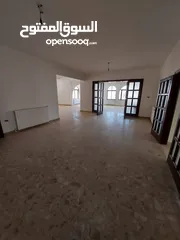  1 شقة فارغة - ضاحية الرشيد - 4نوم - 380م
