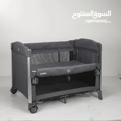  8 تم توفر سرير الاطفال الاوروبي ماركة Kidilo T-702L من Island Toys كل ما يحتاجه طفلك في تصميم واحد