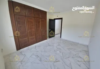  5 شقة طابقية - خلدا - 4نوم 2 ماستر - 365م - عروضنا غير..