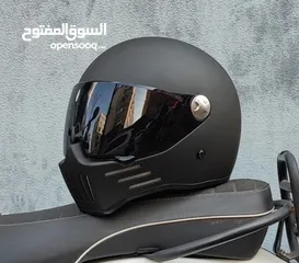  2 خوذ مصنفه عالميه لسباق السيارات والدراجات helmet
