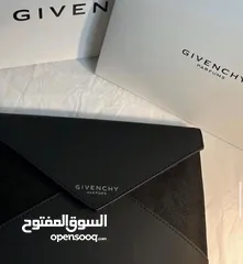  2 شنطه Givenchy