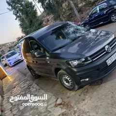  4 قولف كادي 2002  للبيع