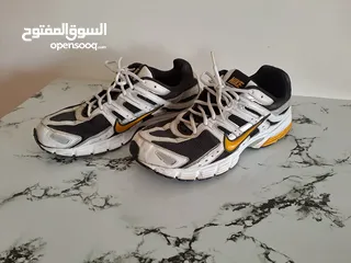  1 بوط رياضي نايكي فيتنامي