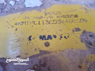  6 حفارة كوماتسو موديل 2005