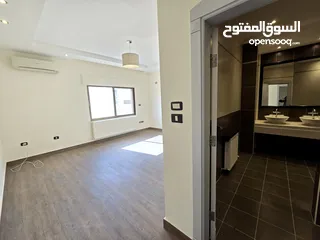  14 عبدون شقة دوبلكس ارضية مع مدخل خاص للإيجار مكونه من 4 نوم