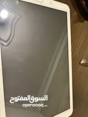  4 Samsung tab E وكاااله للبيع