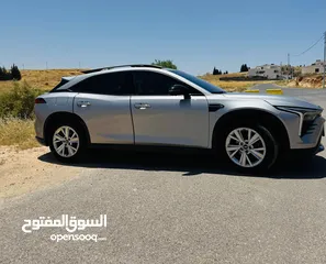  14 بيستيون B70s 2023 بحالة الوكالة
