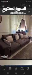  2 طقمين كنب ايطالي من محلات ميزو 6مقاعد ثلاثيه وثنائيه ومفردة واحده وكنب امريكي ثلاثيه وثنائيه للبيع