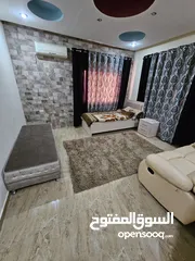  8 شقه فاخره للبيع