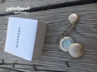  15 BRUSH GIVENCHY