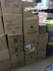  3 مستودع طابقين + شقتين للسكن+ برج اتصالات على السطح مؤجر مخيم الزرقاء قرب مدارس وكالة الغوث
