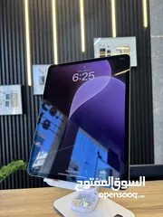  2 Pad Pro 12.9 2021 iPad Pro M1 512GB iPad Pro بطارية 92% iPad Pro واي فاي فقط iPad شاشة Mini LED iPad