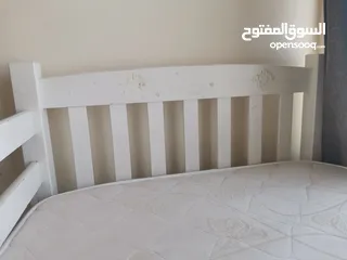  5 سرير مزدوج (طابقين) Bunk Bed