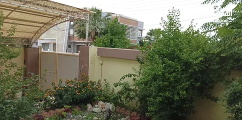  6 بيت للبيع 216 متر في موقع مميز ومنطقة راقية في اربيل في شاري اندزيران