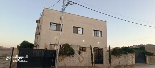  2 بيت للبيع في ماركا وادي القطار