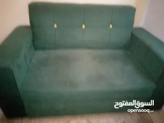  9 * كنبايات مستعملة تشبه الجديد عدد 3 الشعر قابل للتفاوض بشيء بسيط والكنب مش مهيون ودفع بحق الله وشيل.