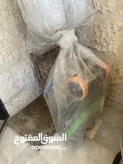  5 مكنسة كهربائية elsea لغسيل السياراتمستعمل بحالة الجديد استعمال قليل + مكنسة غسيل بلاط وسجاد كامل