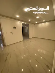  2 شقه للبيع كاش جديد