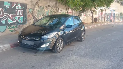  6 هيونداي i30 سنة 2016. مع فتحةوط بانوراما. نخب لقطه