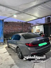  3 BMW 530e 2020