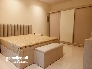  4 نجار متنقل بأسعار مخفضه لفك ونقل وتركيب الغرف النوم بكافة أشكالها وصيانة الأثاث