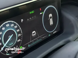  17 هونداي توسان/2022 فل الفل بدون فتحة سقف  2x4 ///240Hp بنزين + كهرباء  ( Haybrid) 1600cc