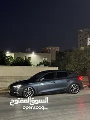  5 سيات ليون 2021