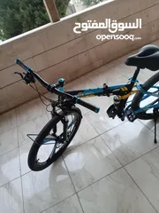 3 دراجة هوائية من نوع SPORTS INC من طراز SHIMANO جنط 26 باللون الأزرق اقرأ الوصف بدقة قابل للتفاوض