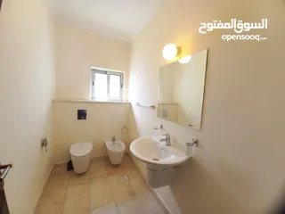  9 شقة غير مفروشة للإيجار 400م2 ( Property 19553 ) سنوي فقط