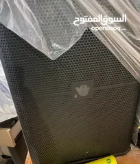  2 سماعات JBL