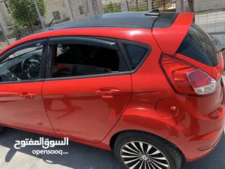  4 فورد فيستا للبيع