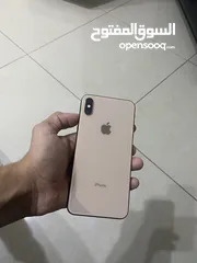  8 للبيع بسعر ممتاز iphone xs max 256 GB